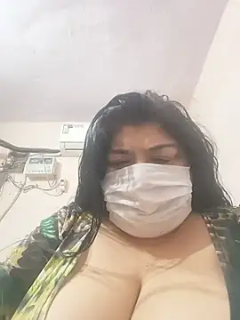 Snapshot of simranjeet_kaur69 chatting on July 4, 2026, 10:58 pm simranjeet kaur69 online show from July 4, 2026, 10:58 pm