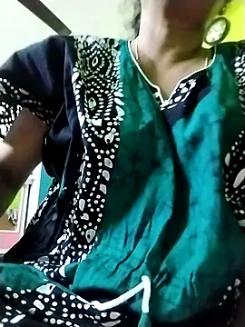 Snapshot of chatterjeesayani567 chatting on July 15, 2026, 6:37 pm chatterjeesayani567 online show from July 15, 2026, 6:37 pm