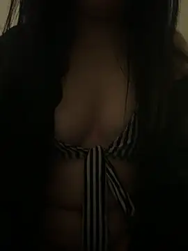 Snapshot of badbunnybabe123 chatting on June 8, 2026, 9:04 pm badbunnybabe123 online show from June 8, 2026, 9:04 pm