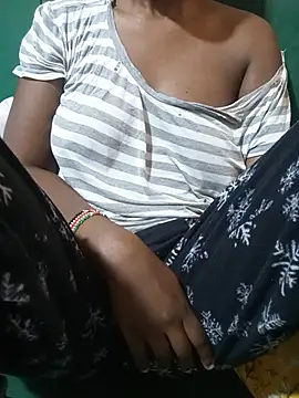 Snapshot of MariannaFreaky chatting on June 20, 2026, 7:46 am MariannaFreaky online show from June 20, 2026, 7:46 am