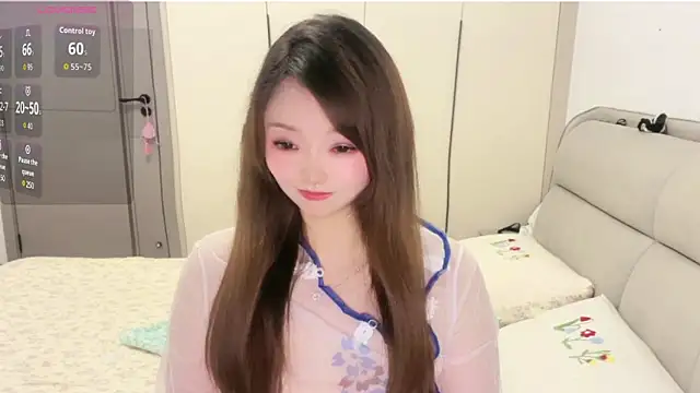 kiki-33 online show from June 2, 2026, 6:08 pm