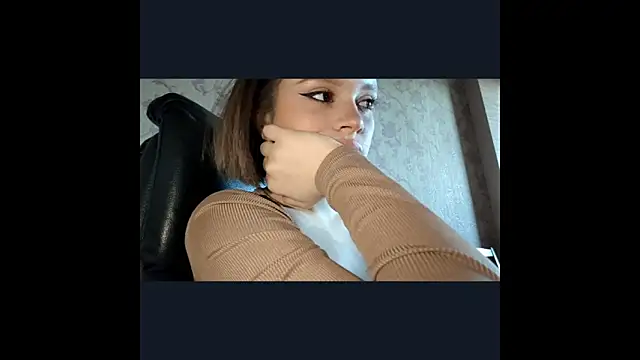 Snapshot of Aleksa_Myr chatting on June 2, 2026, 3:12 pm Aleksa Myr online show from June 2, 2026, 3:12 pm