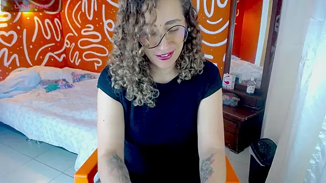 afrodita marin online show from July 8, 2026, 7:25 pm