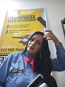 Snapshot of ALEJANDRA__28 chatting on July 3, 2026, 12:33 pm ALEJANDRA 28 online show from July 3, 2026, 12:33 pm