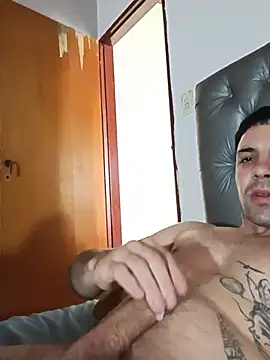 Porprivado1 online show from June 5, 2026, 6:02 pm