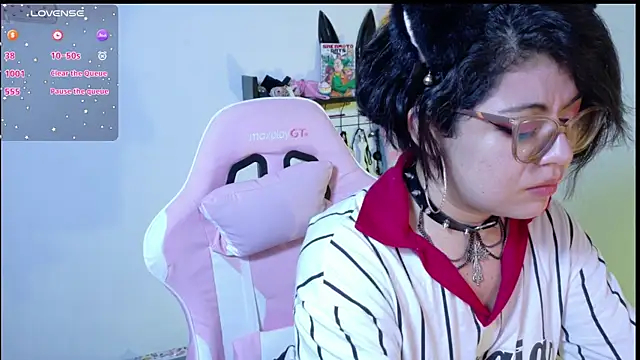 Snapshot of Meow_cat4 chatting on July 24, 2026, 5:53 pm Meow cat4 online show from July 24, 2026, 5:53 pm