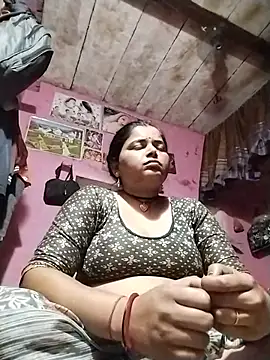 Snapshot of HOpooja356l chatting on June 27, 2026, 1:39 pm HOpooja356l online show from June 27, 2026, 1:39 pm