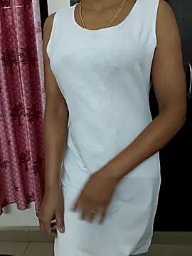 Snapshot of anita_sharma01 chatting on June 29, 2026, 9:49 am anita sharma01 online show from June 29, 2026, 9:49 am
