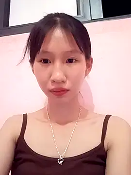 Snapshot of Abi_girl12 chatting on June 7, 2026, 3:39 pm Abi girl12 online show from June 7, 2026, 3:39 pm