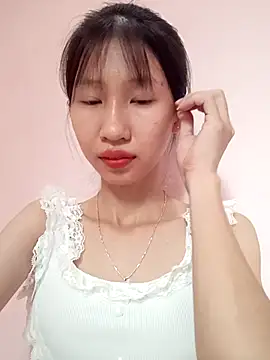 Snapshot of Abi_girl12 chatting on July 1, 2026, 1:50 am Abi girl12 online show from July 1, 2026, 1:50 am