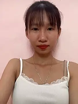 Snapshot of Abi_girl12 chatting on July 16, 2026, 4:42 am Abi girl12 online show from July 16, 2026, 4:42 am