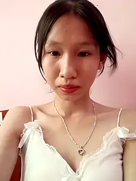 Snapshot of Abi_girl12 chatting on June 4, 2026, 3:44 am Abi girl12 online show from June 4, 2026, 3:44 am