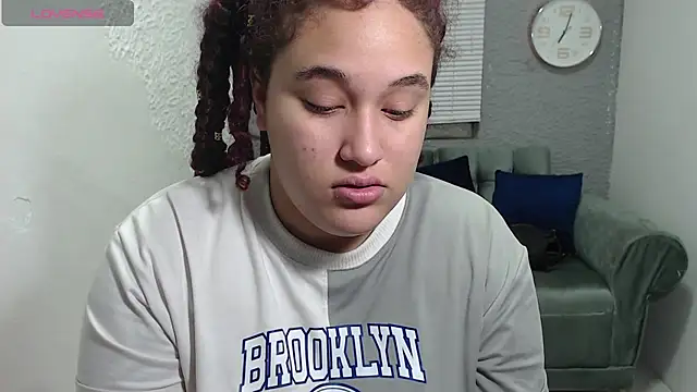 Snapshot of leilasosexy chatting on June 30, 2026, 1:22 pm leilasosexy online show from June 30, 2026, 1:22 pm