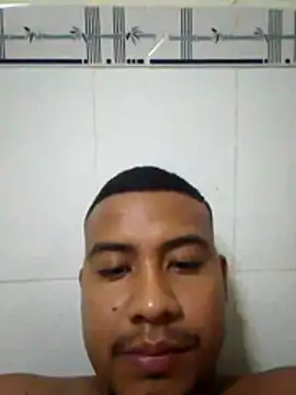 Giovann14 online show from June 22, 2026, 11:24 pm