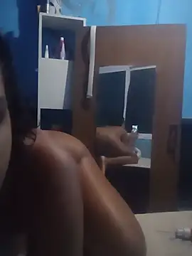 Snapshot of Mylenafe chatting on July 7, 2026, 2:03 am Mylenafe online show from July 7, 2026, 2:03 am