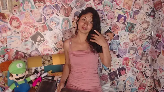 Noemy Fox online show from June 5, 2026, 2:01 pm