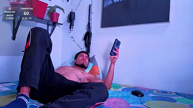 Snapshot of Celeste_Latina19 chatting on June 12, 2026, 3:48 am Celeste Latina19 online show from June 12, 2026, 3:48 am
