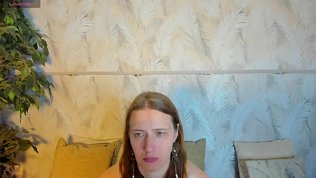 Snapshot of Kathrine-Meyer chatting on July 8, 2026, 1:52 am Kathrine-Meyer online show from July 8, 2026, 1:52 am