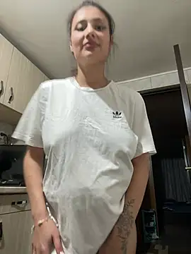 sexxycouple43 online show from July 5, 2026, 7:43 pm