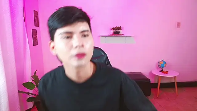 jay cum18 online show from June 4, 2026, 2:11 pm