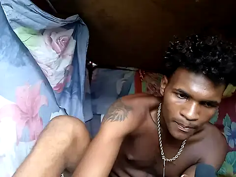 dantecruz19 online show from July 12, 2026, 8:31 pm