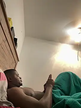 black-pante online show from June 5, 2026, 1:54 am