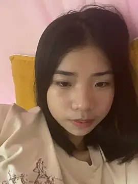 Snapshot of -Kempi- chatting on July 15, 2026, 9:27 am -Kempi- online show from July 15, 2026, 9:27 am
