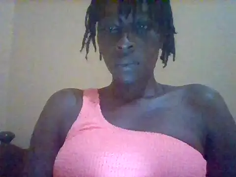 Snapshot of Zinnah_Q chatting on June 7, 2026, 9:25 am Zinnah Q online show from June 7, 2026, 9:25 am