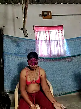Snapshot of saritabhabixxx chatting on July 12, 2026, 7:53 am saritabhabixxx online show from July 12, 2026, 7:53 am