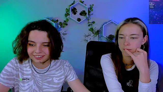 lia dream  online show from June 16, 2026, 2:06 pm