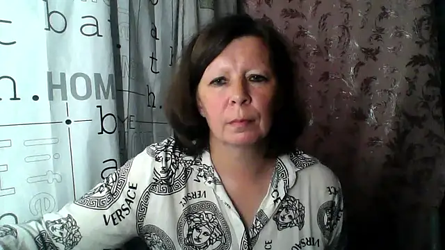 Schastlivaya43 online show from June 9, 2026, 8:43 pm