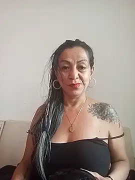 awezomepenelope online show from June 16, 2026, 12:16 pm