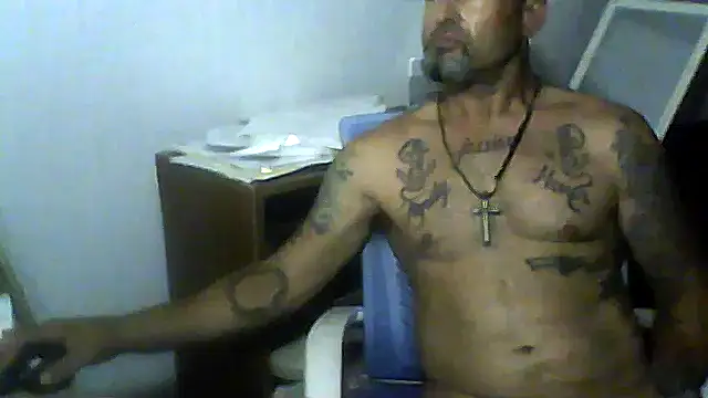 Snapshot of SlickDickyadown chatting on June 20, 2026, 4:17 am SlickDickyadown online show from June 20, 2026, 4:17 am