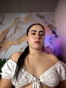 Snapshot of LILI_911 chatting on June 16, 2026, 7:25 pm LILI 911 online show from June 16, 2026, 7:25 pm