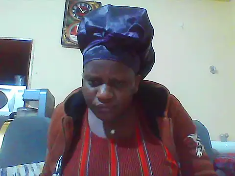 Snapshot of biganni_ chatting on July 9, 2026, 8:19 pm biganni online show from July 9, 2026, 8:19 pm