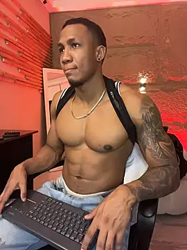 LoganVarela online show from July 10, 2026, 1:11 pm