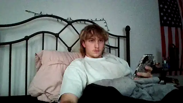 michaeljacobs12 online show from June 5, 2026, 12:15 am