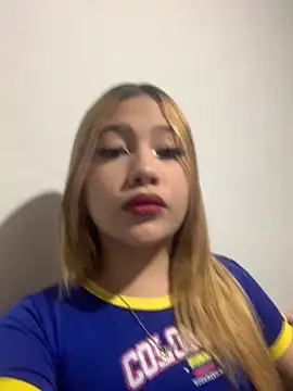 zury cute1 online show from June 18, 2026, 4:33 am