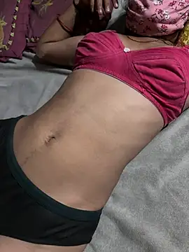 Snapshot of indianJassi chatting on July 10, 2026, 5:57 pm indianJassi online show from July 10, 2026, 5:57 pm