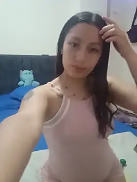 Snapshot of MiaSaen chatting on June 10, 2026, 2:02 am MiaSaen online show from June 10, 2026, 2:02 am