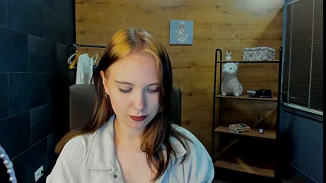 JessicaaSilva online show from June 16, 2026, 2:50 pm