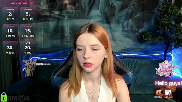 Snapshot of CarolInWonderland chatting on June 20, 2026, 6:07 am CarolInWonderland online show from June 20, 2026, 6:07 am