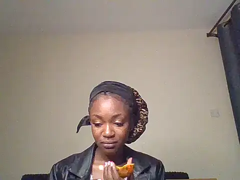 Snapshot of Lill_Miss chatting on July 16, 2026, 3:09 pm Lill Miss online show from July 16, 2026, 3:09 pm