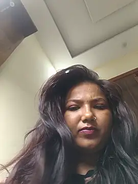 Snapshot of sheela_3563 chatting on July 21, 2026, 3:35 pm sheela 3563 online show from July 21, 2026, 3:35 pm