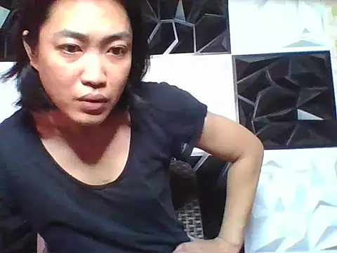Snapshot of Asianpinaylicious chatting on July 9, 2026, 5:08 am Asianpinaylicious online show from July 9, 2026, 5:08 am