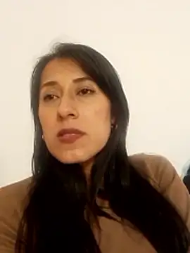 Snapshot of ELY_FE_ chatting on June 17, 2026, 3:17 am ELY FE online show from June 17, 2026, 3:17 am