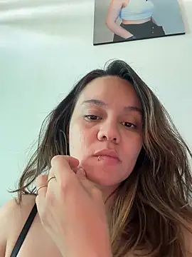 Snapshot of Emma_Jonas chatting on June 18, 2026, 6:02 pm Emma Jonas online show from June 18, 2026, 6:02 pm