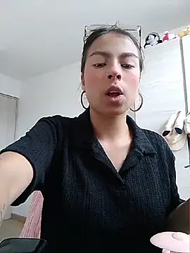 Snapshot of _Aisha_20 chatting on July 9, 2026, 3:33 pm Aisha 20 online show from July 9, 2026, 3:33 pm