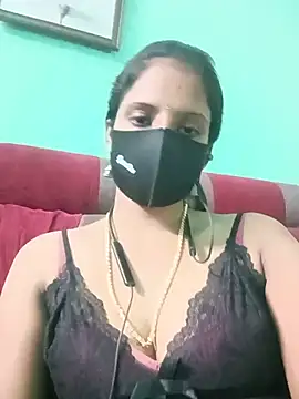 Snapshot of Tamil-chithura chatting on August 5, 2026, 5:23 am Tamil-chithura online show from August 5, 2026, 5:23 am