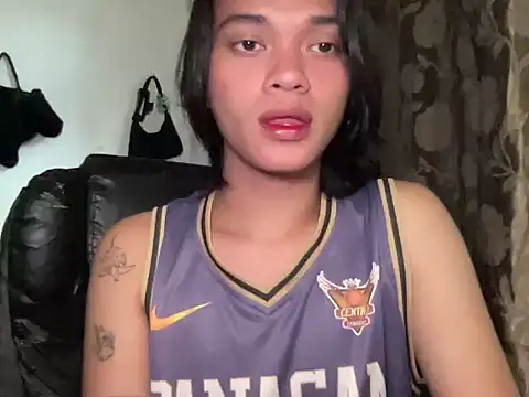 Snapshot of Justine0419 chatting on July 11, 2026, 8:36 am Justine0419 online show from July 11, 2026, 8:36 am